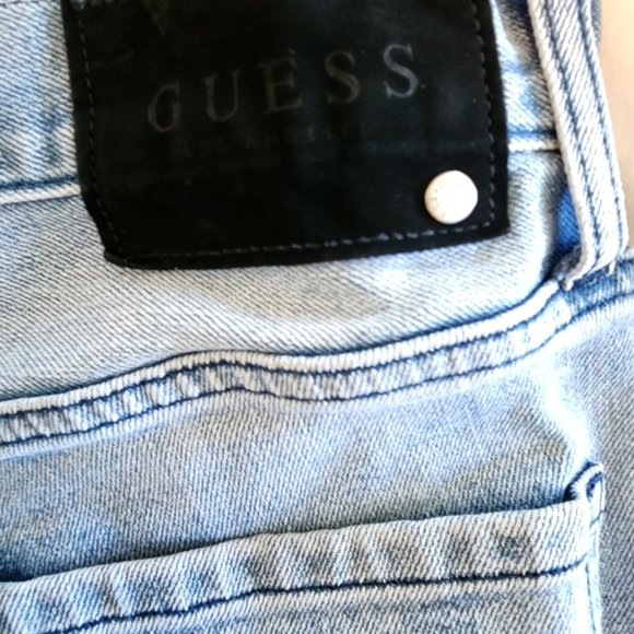 Guess Light Blue Distressed Paisley Patched Denim Jeans 32/32 - Picture 7 of 7
